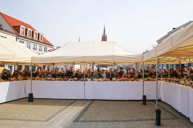 Ze święconką nie tylko do Kościoła. Gdzie i kiedy publiczne święcenie pokarmów?