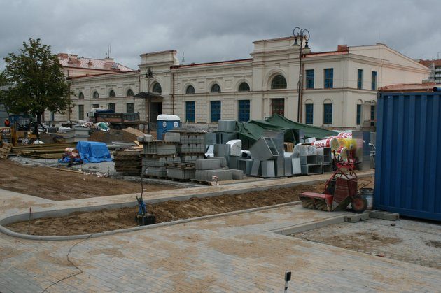 Trwa modernizacja dworca. Gotowy będzie za rok [ZDJĘCIA]