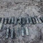 24 pociski artyleryjskie znaleziono podczas prac ziemnych na terenie muzeum [ZDJĘCIA]