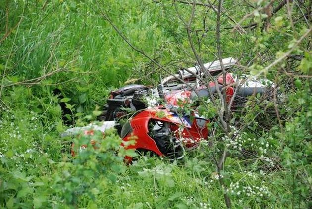 Motocyklista uderzył w przepust drogowy. Nie żyje