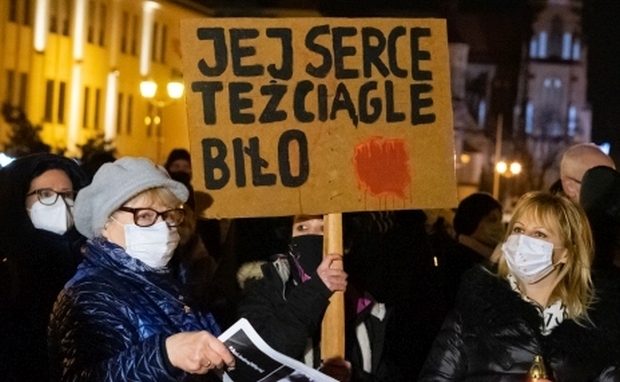 "Ani jednej więcej". Protest na Rynku Kościuszki