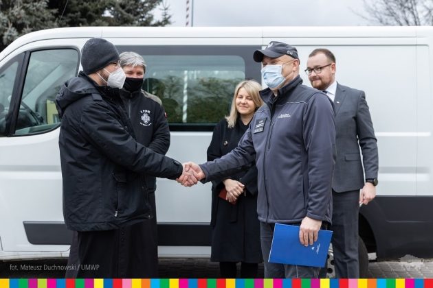 Zakład Karny podarował samochód. Wykorzystają go w pomocy Polakom na Wschodzie