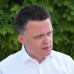 Słowna bitwa podlaskich kandydatów do Sejmu. Hołownia ripostuje Andruszkiewiczowi