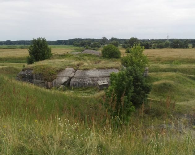 Pozostawili je Rosjanie i Niemcy. Dziś uchodzą za atrakcję turystyczną