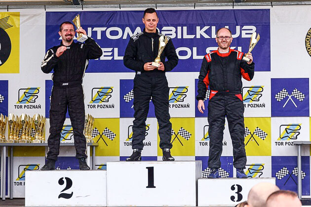 Białostoczanin na podium Wyścigowych Samochodowych Mistrzostw Polski
