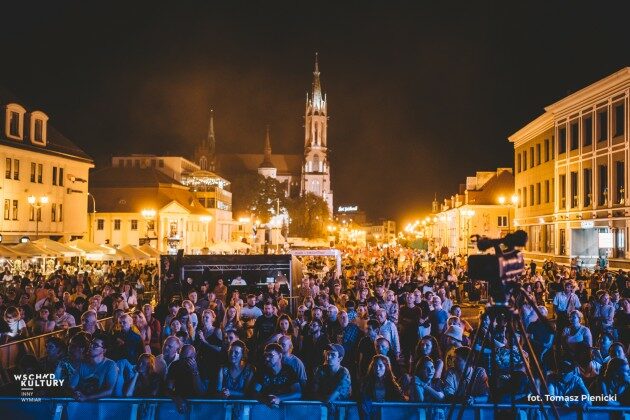 Wolontariusze poszukiwani! Można pomóc przy festiwalu Wschód Kultury/Inny Wymiar