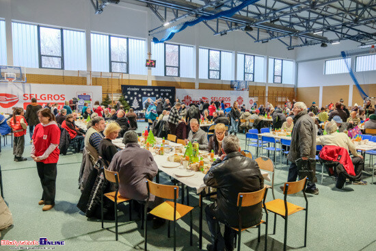 Będą tradycyjne potrawy, paczki żywnościowe i występ chóru. Wigilia dla potrzebujących