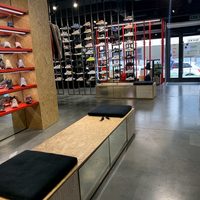 7Kicks Sneaker Shop